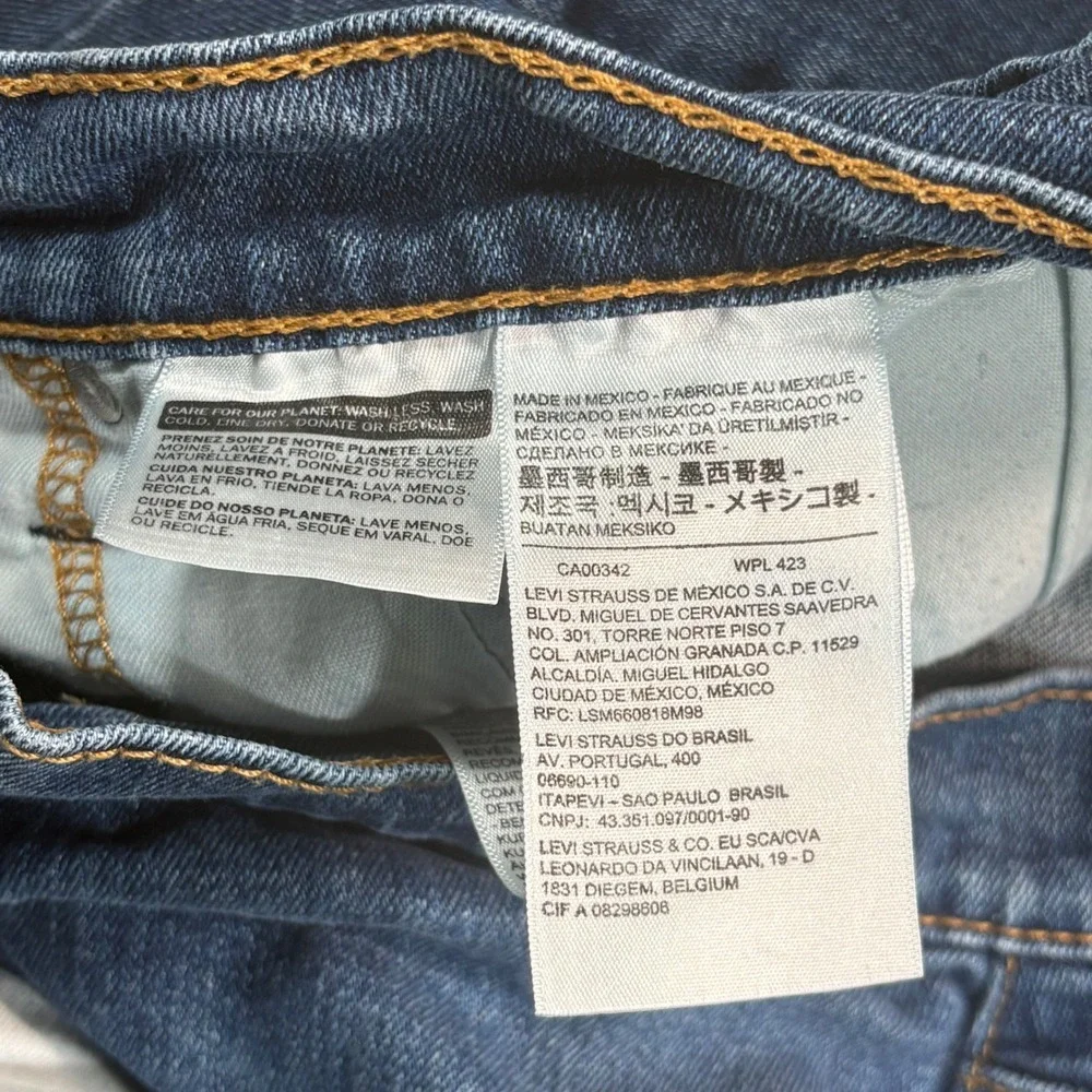 Levi's 559 Relaxed Straight Jeans Mens 34x32 Medium Wash Blue Denim Classic Fit